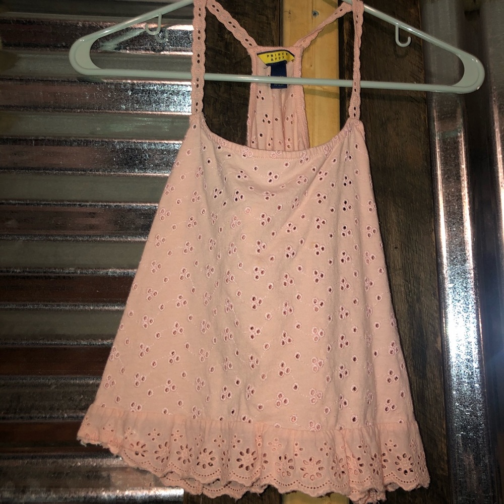 Cute Lacey like tank :)